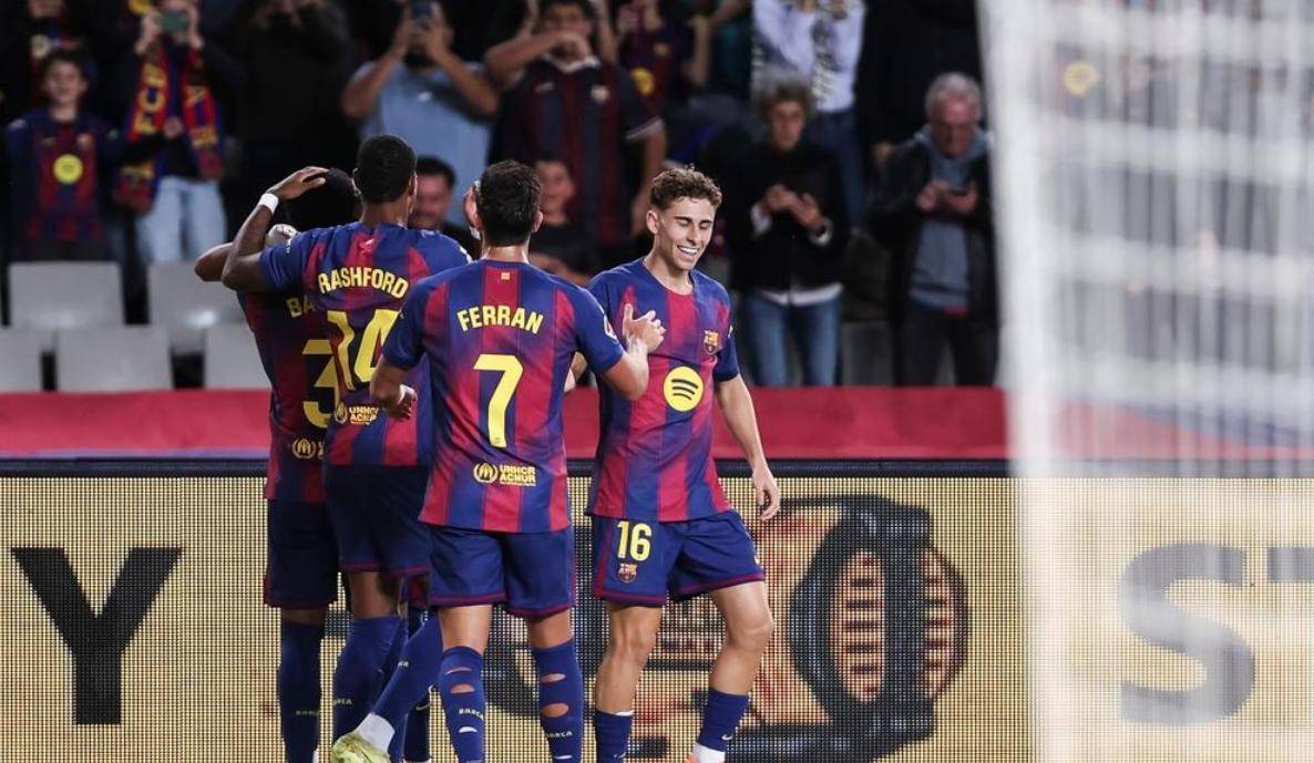 巴萨碾压日本,拉什福德统治全场 巴萨碾压日本,拉什福德统治全场