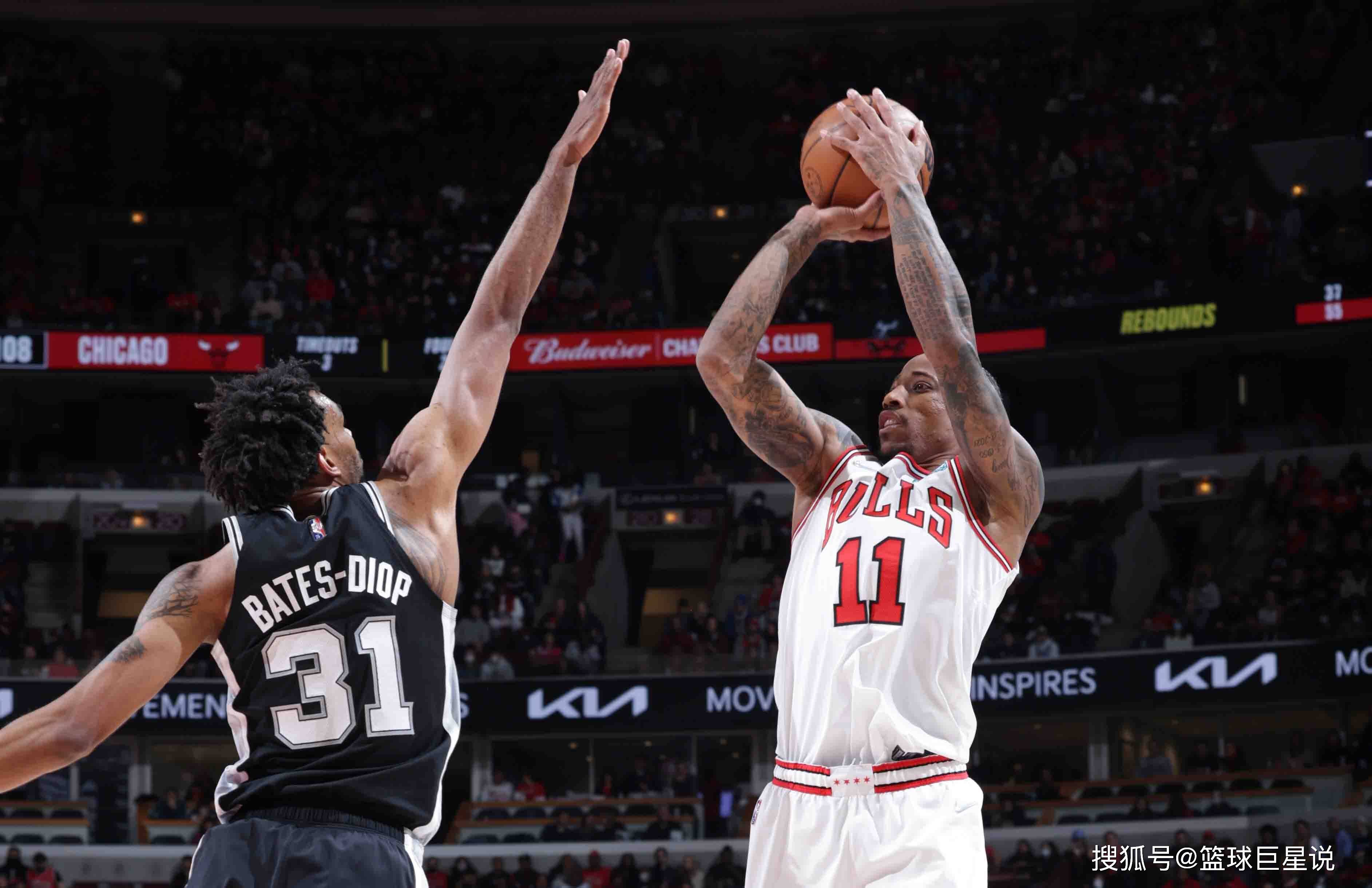 火箭碾压鹈鹕,德罗赞刷新纪录 火箭碾压鹈鹕,德罗赞刷新纪录