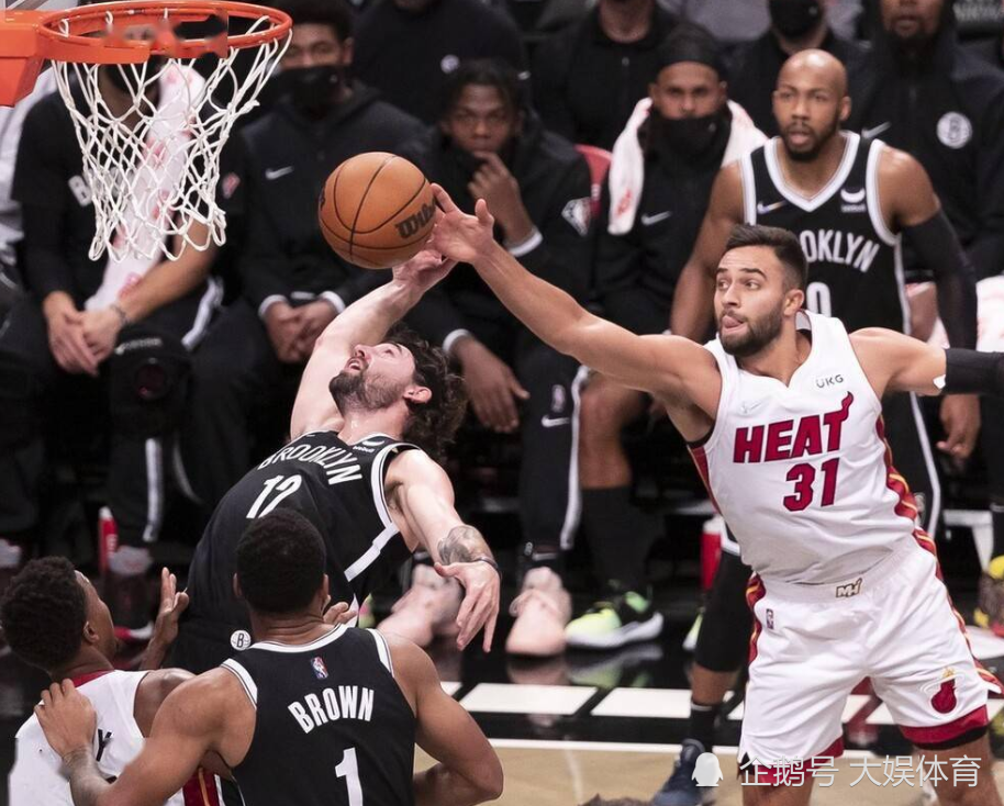 广州队碾压新疆队,欧文高光表现 广州队碾压新疆队,欧文高光表现