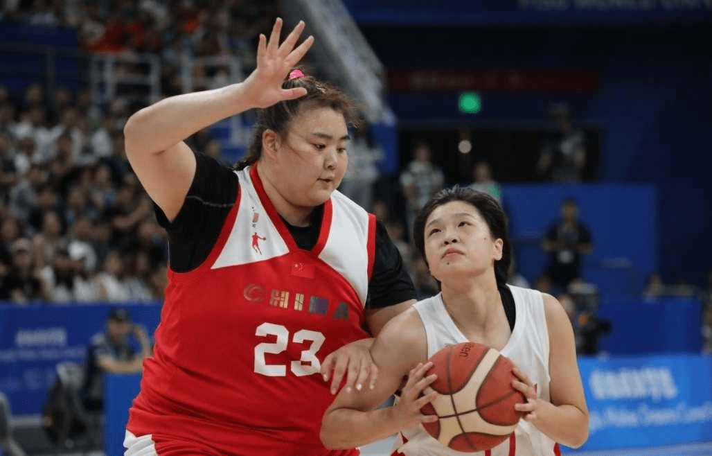 中国队碾压丹麦队,马琳关键制胜 中国队碾压丹麦队,马琳关键制胜