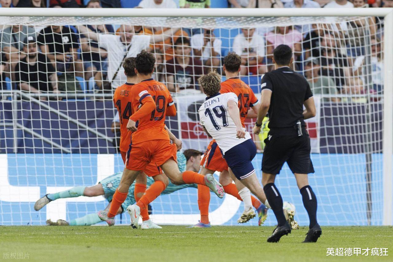 英格兰队击败对手卫冕成功 英格兰队击败对手卫冕成功
