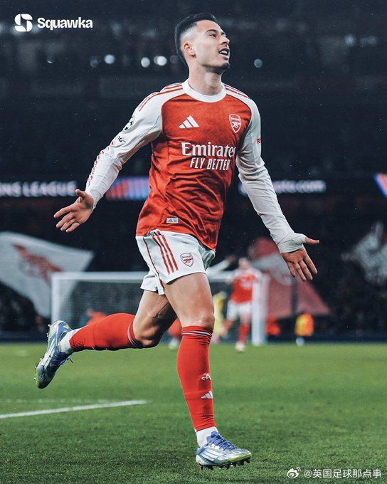 曼联完胜阿森纳，马丁内利惊艳四座