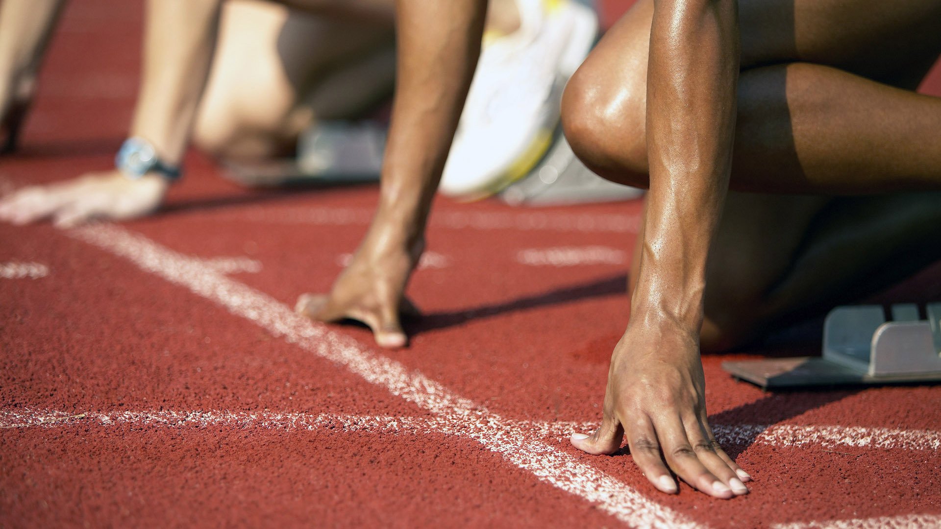 英超争冠之夜,阿尔瓦雷斯全程高能输出