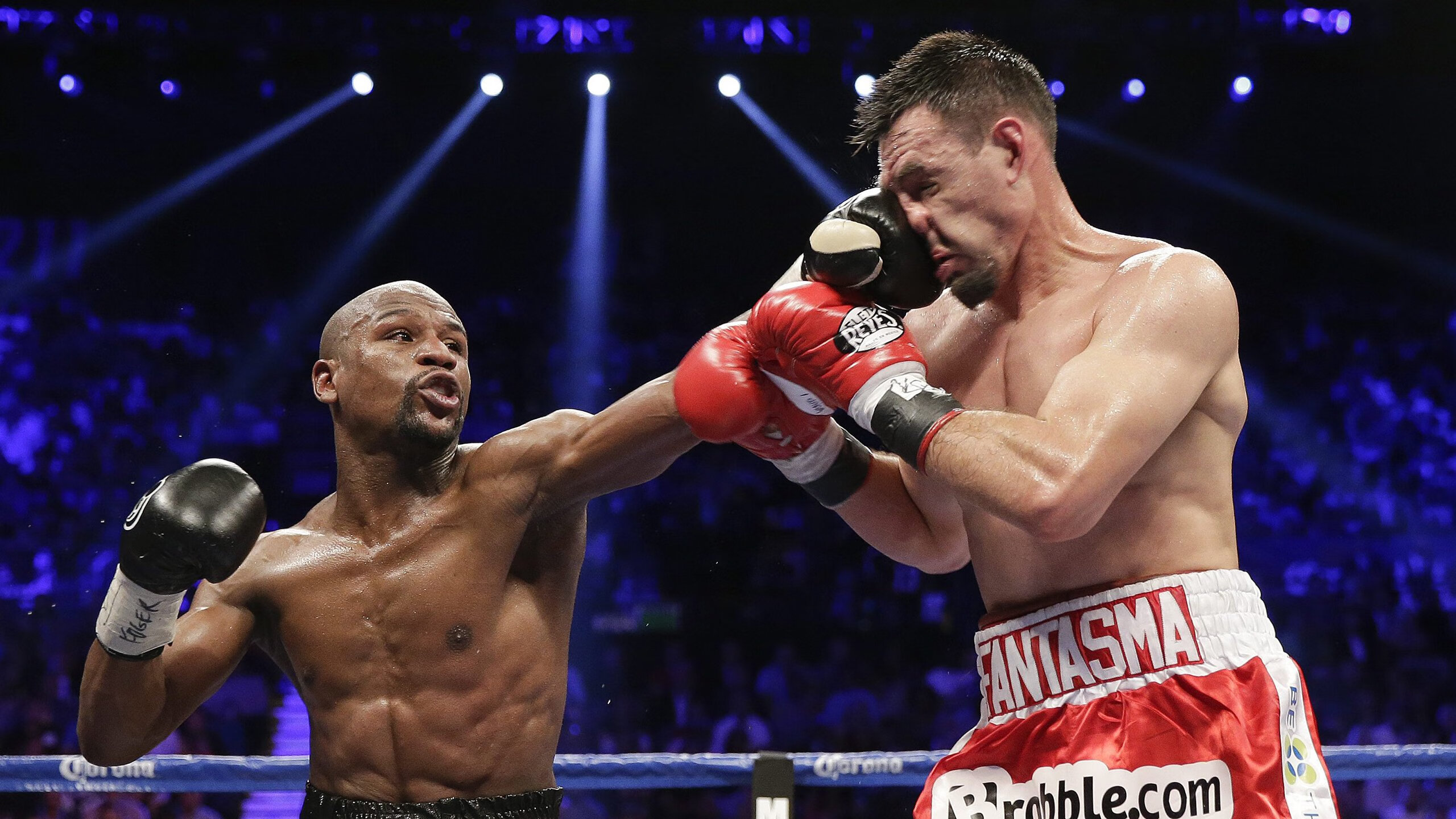 深圳队踏平76人,锡安成为关键先生