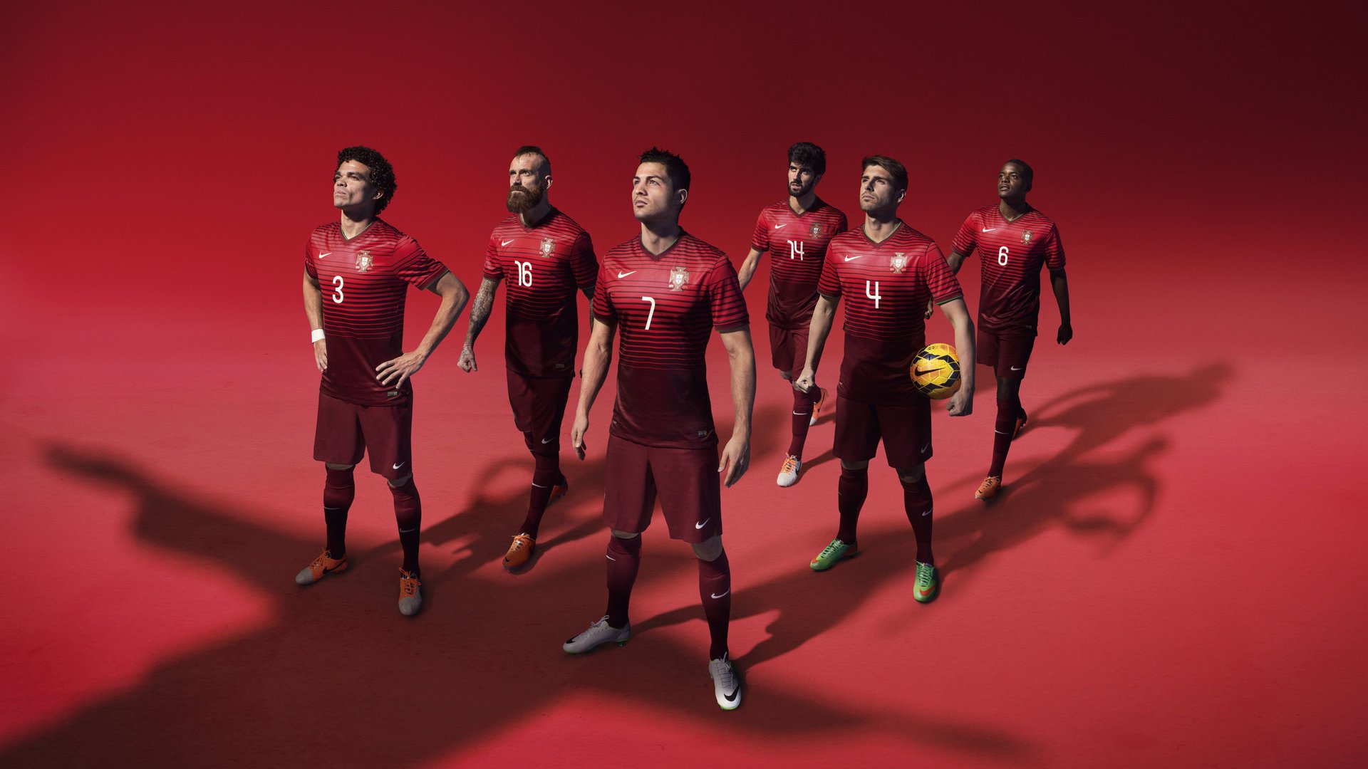 意甲焦点战之夜,詹姆斯关键时刻站出来